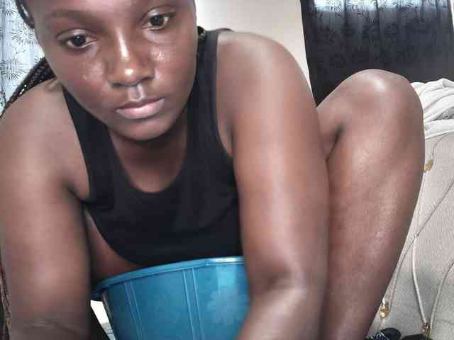 Sexyshanty webcam