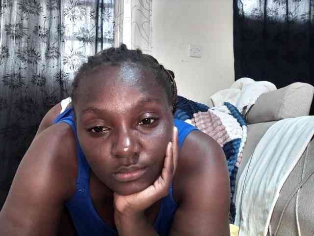 Sexyshanty webcam