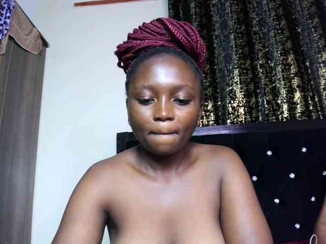 Sexyshanty webcam