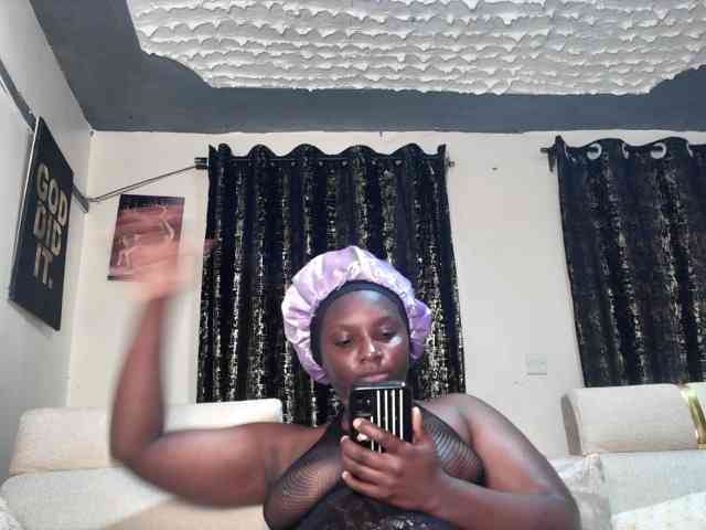 Sexyshanty webcam