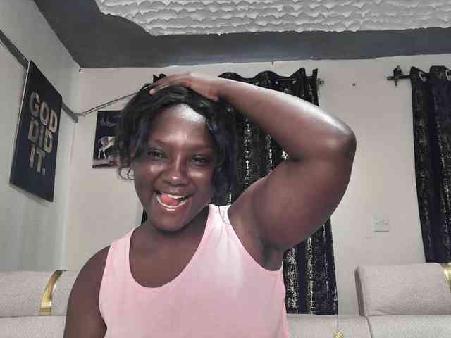 Sexyshanty webcam