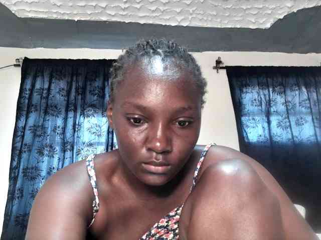 Sexyshanty webcam