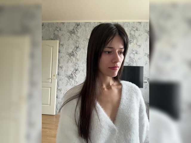 Sex chat gratuit in direct cu YourBella pe BongaCams