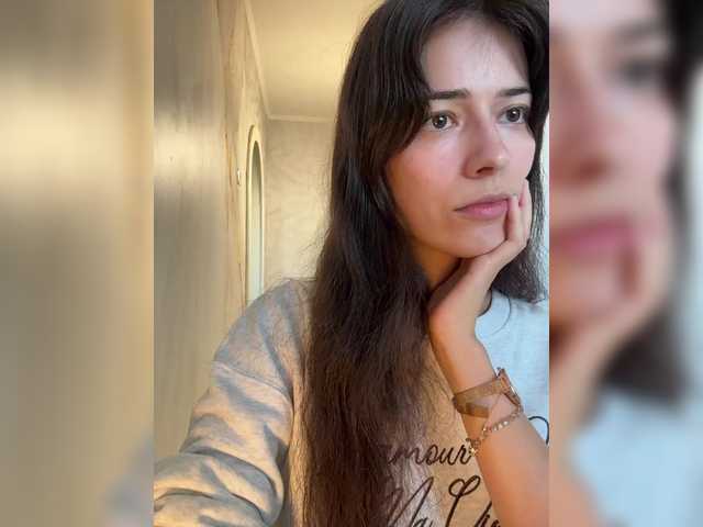 Sex chat gratuit in direct cu YourBella pe BongaCams