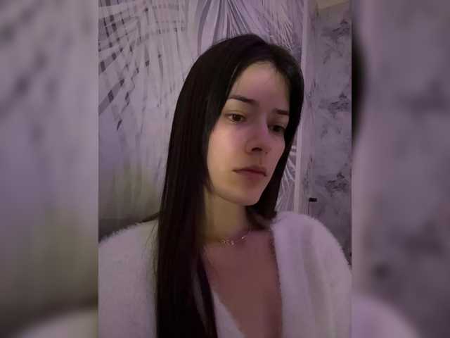 Sex chat gratuit in direct cu YourBella pe BongaCams