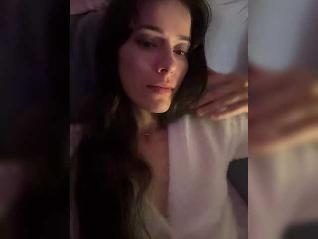 Sex chat gratuit in direct cu YourBella pe BongaCams