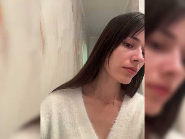 YourBella live cam on BongaCams