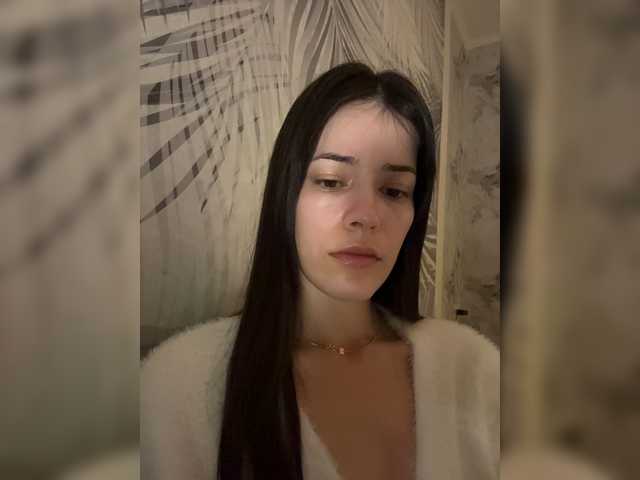 Sex chat gratuit in direct cu YourBella pe BongaCams