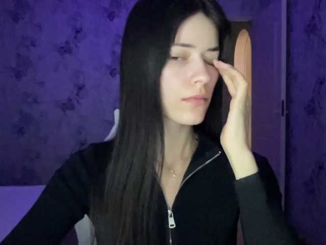YourBella live cam preview