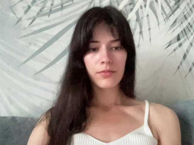 Sex chat gratuit in direct cu YourBella pe BongaCams