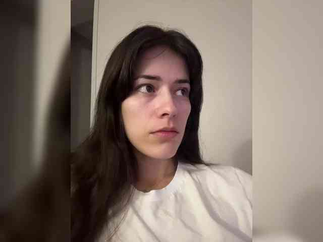 YourBella webcam
