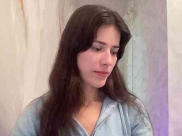 YourBella webcam