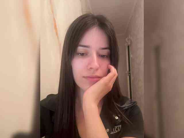 YourBella webcam