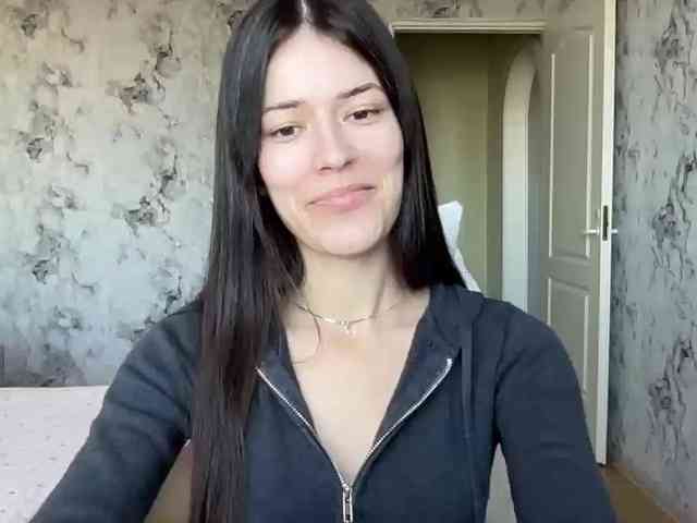 YourBella webcam