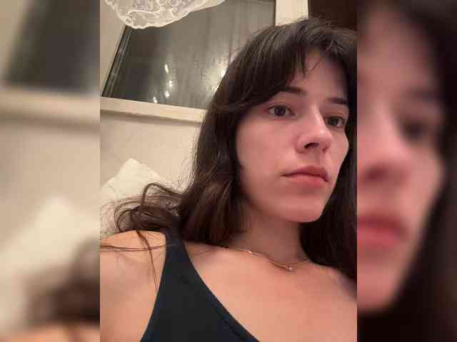 YourBella webcam