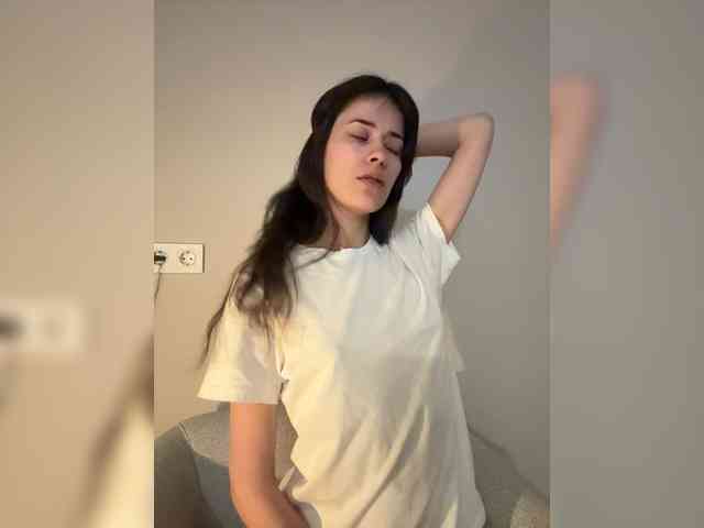 YourBella webcam