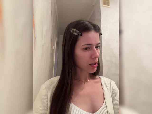 YourBella webcam