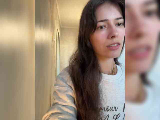 YourBella webcam