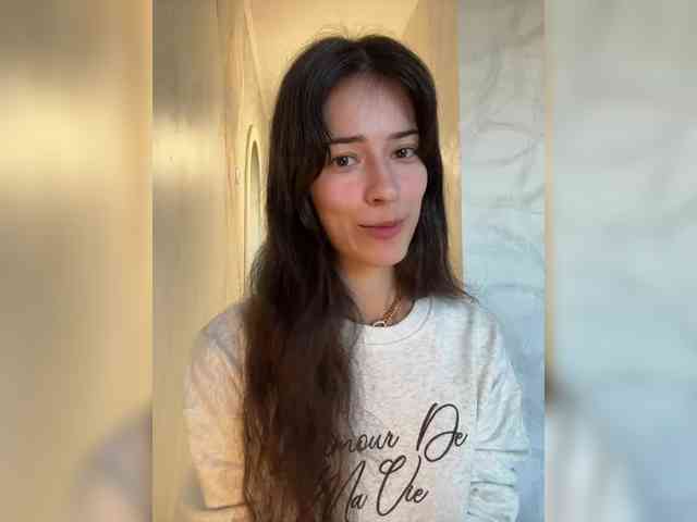 YourBella webcam