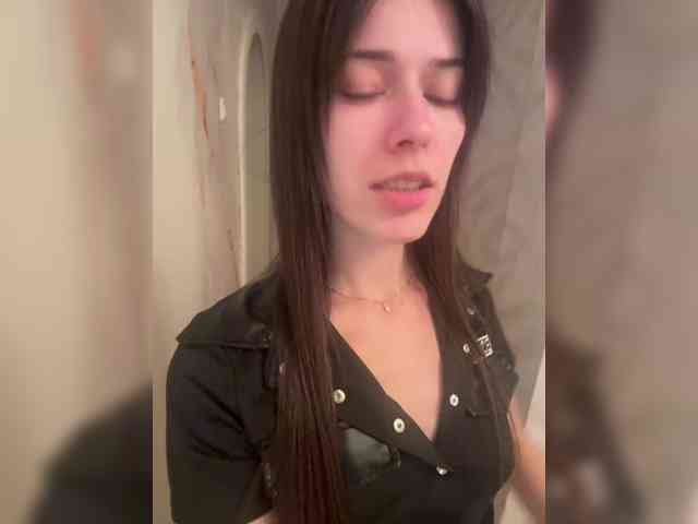 YourBella webcam
