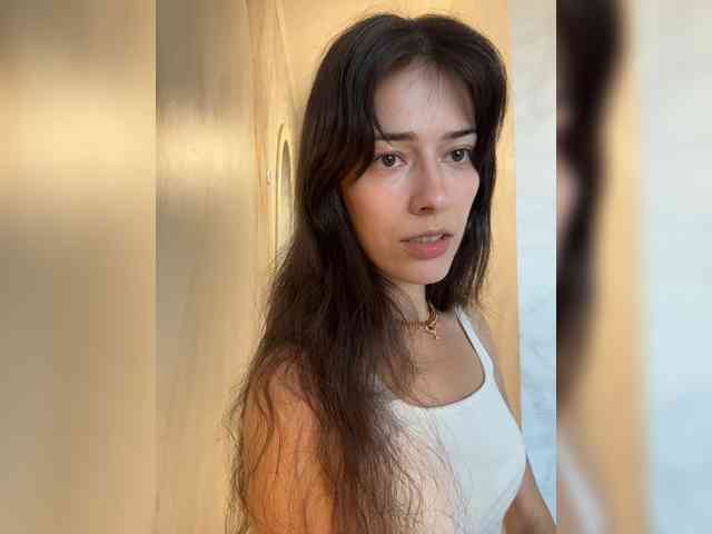 YourBella webcam