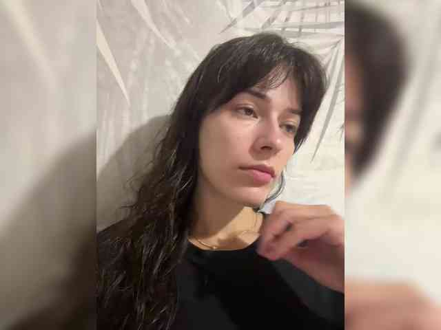 YourBella webcam