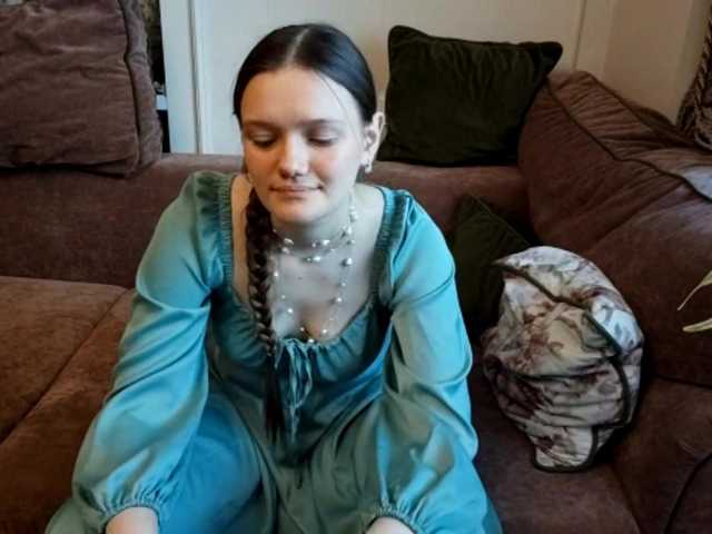 ElenaKeel live cam on BongaCams