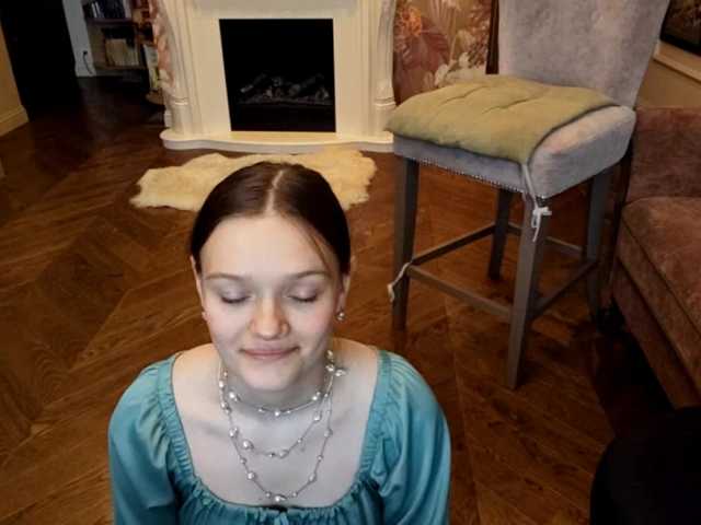 ElenaKeel live webcam show