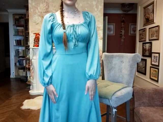 ElenaKeel live cam on BongaCams