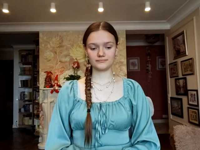 ElenaKeel live cam on BongaCams