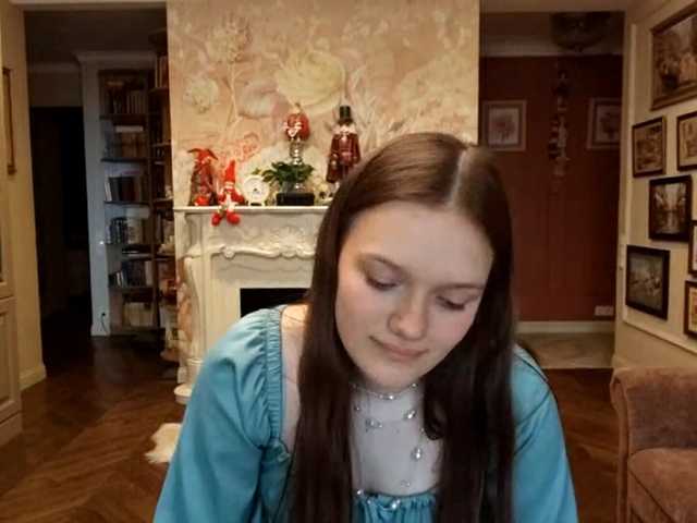 ElenaKeel live cam on BongaCams