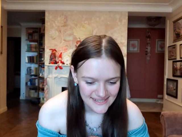 ElenaKeel live cam on BongaCams