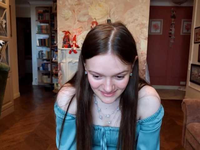 ElenaKeel live cam on BongaCams
