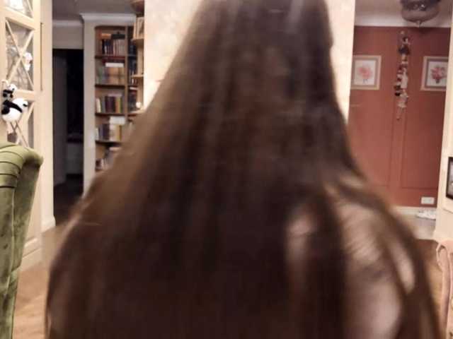 ElenaKeel live cam on BongaCams