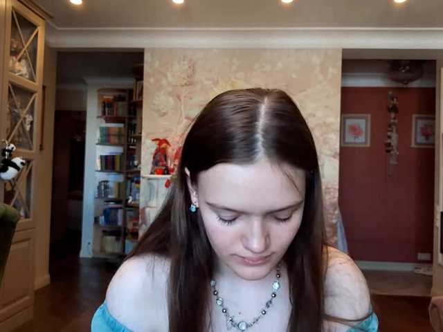 ElenaKeel live cam on BongaCams