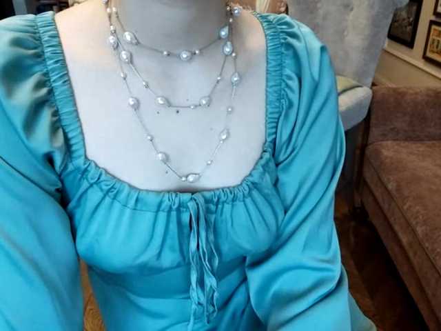 ElenaKeel live cam on BongaCams