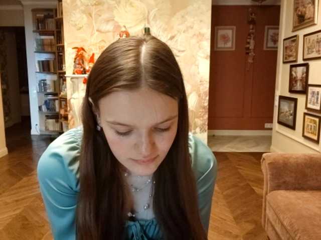ElenaKeel live webcam show