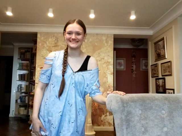ElenaKeel live cam on BongaCams
