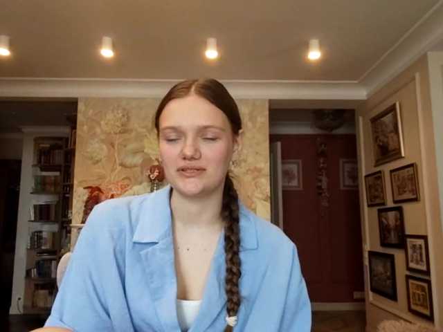 ElenaKeel live cam on BongaCams