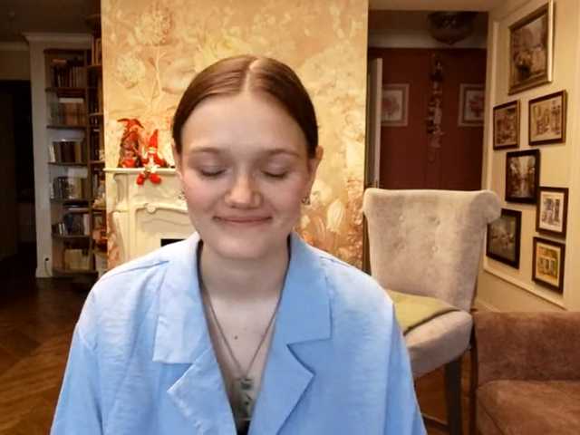 ElenaKeel live cam on BongaCams