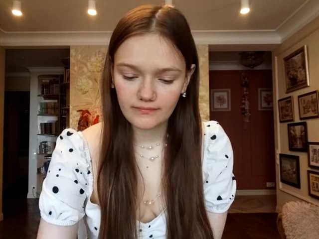 ElenaKeel live cam on BongaCams