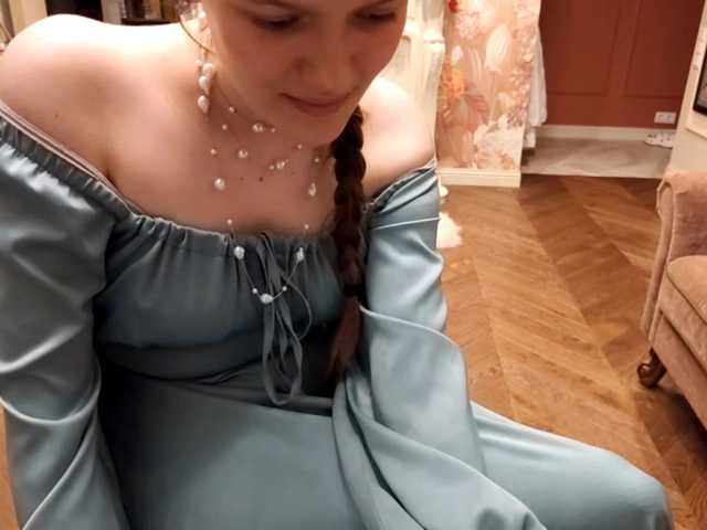 ElenaKeel live cam on BongaCams