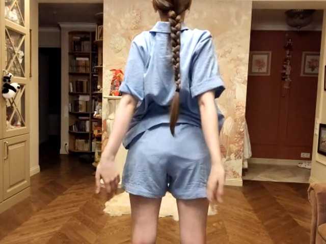 ElenaKeel live cam on BongaCams
