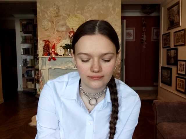 ElenaKeel live cam on BongaCams