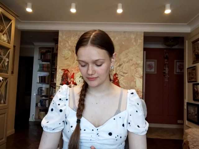 elenakeel cam belle