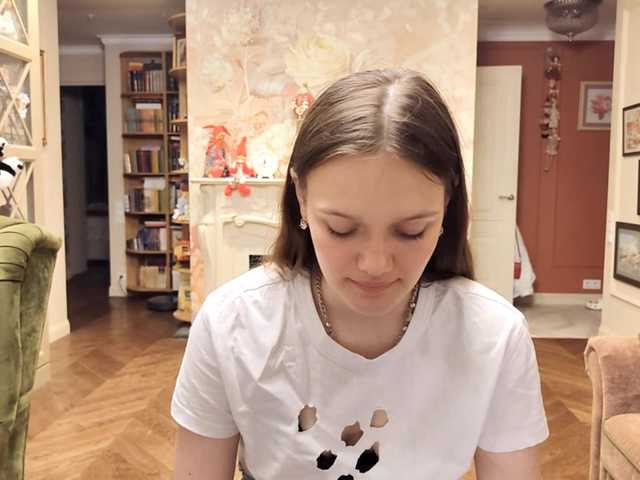 ElenaKeel live cam on BongaCams