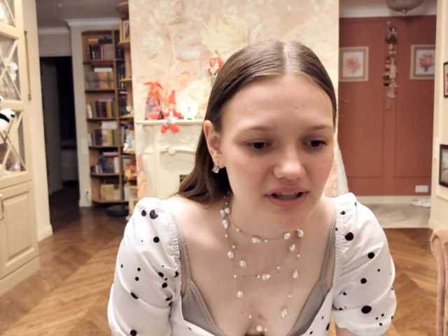 ElenaKeel live cam on BongaCams