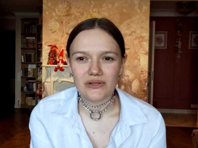 ElenaKeel live cam on BongaCams