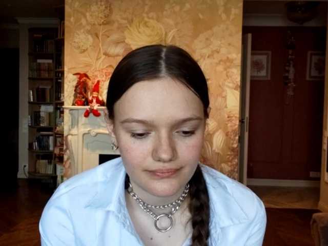 ElenaKeel live cam on BongaCams
