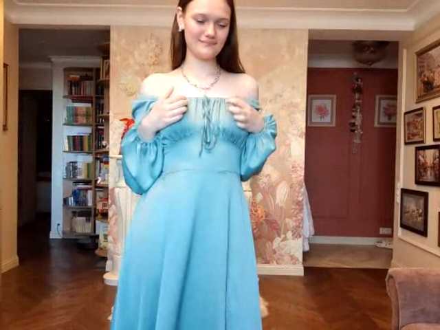 ElenaKeel live cam on BongaCams